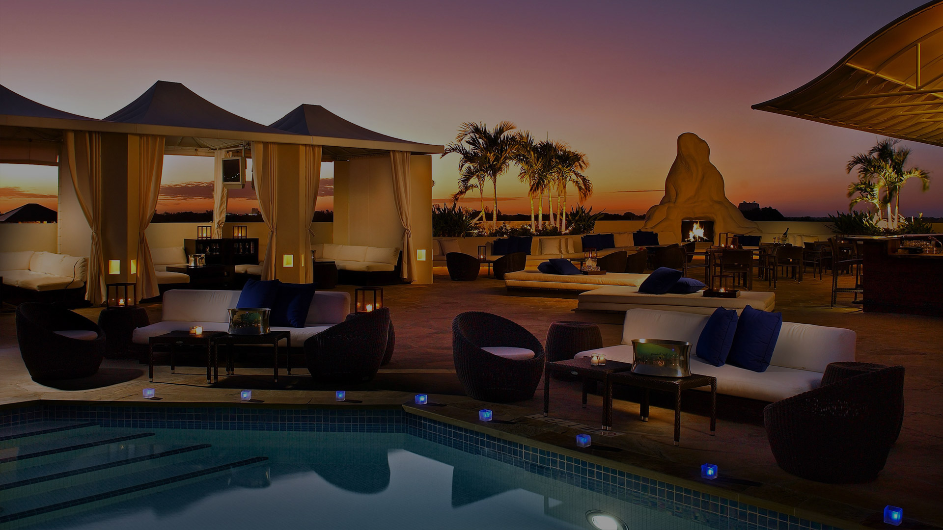 aquamarine hotel Header